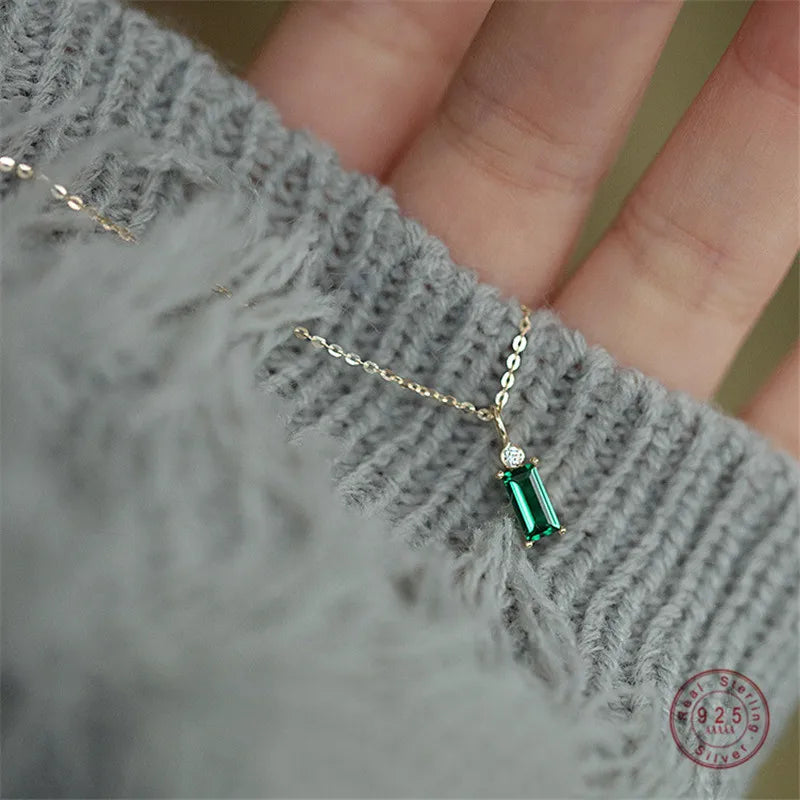 Collier Européen Simple Argent Sterling 925 - Pendentif Carré Cristal Vert Plaqué Or 14K