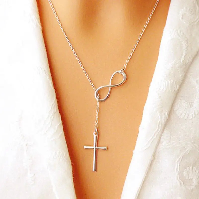 Collier Pendentif Feuilles et Oiseau - Bijou Statement Maxi Choker Femme Tendance