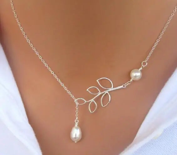 Collier Pendentif Feuilles et Oiseau - Bijou Statement Maxi Choker Femme Tendance