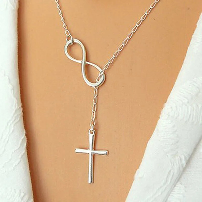 Collier Femme Multi-Rangs Double Infini - Bijou Tendance Géométrique