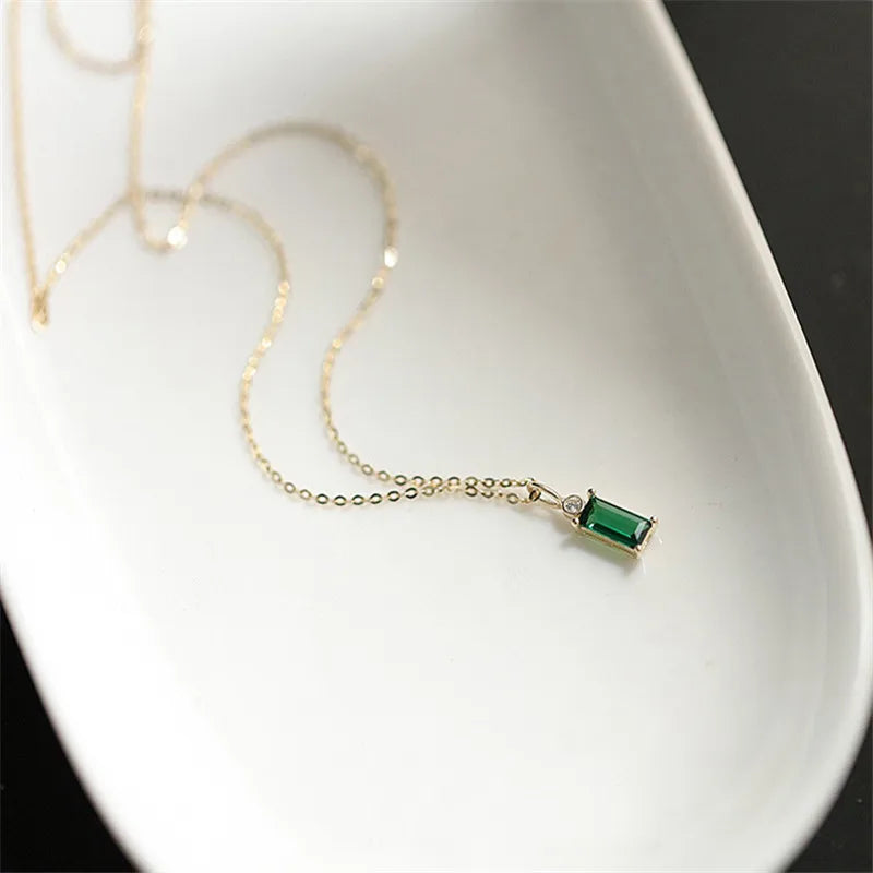 Collier Européen Simple Argent Sterling 925 - Pendentif Carré Cristal Vert Plaqué Or 14K