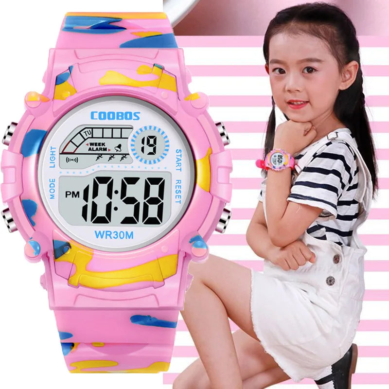 MOONBIFFY - Montre Enfant Militaire Sport Digitale LED - Alarme - Lumineux - Étanche 3 ATM - Camouflage