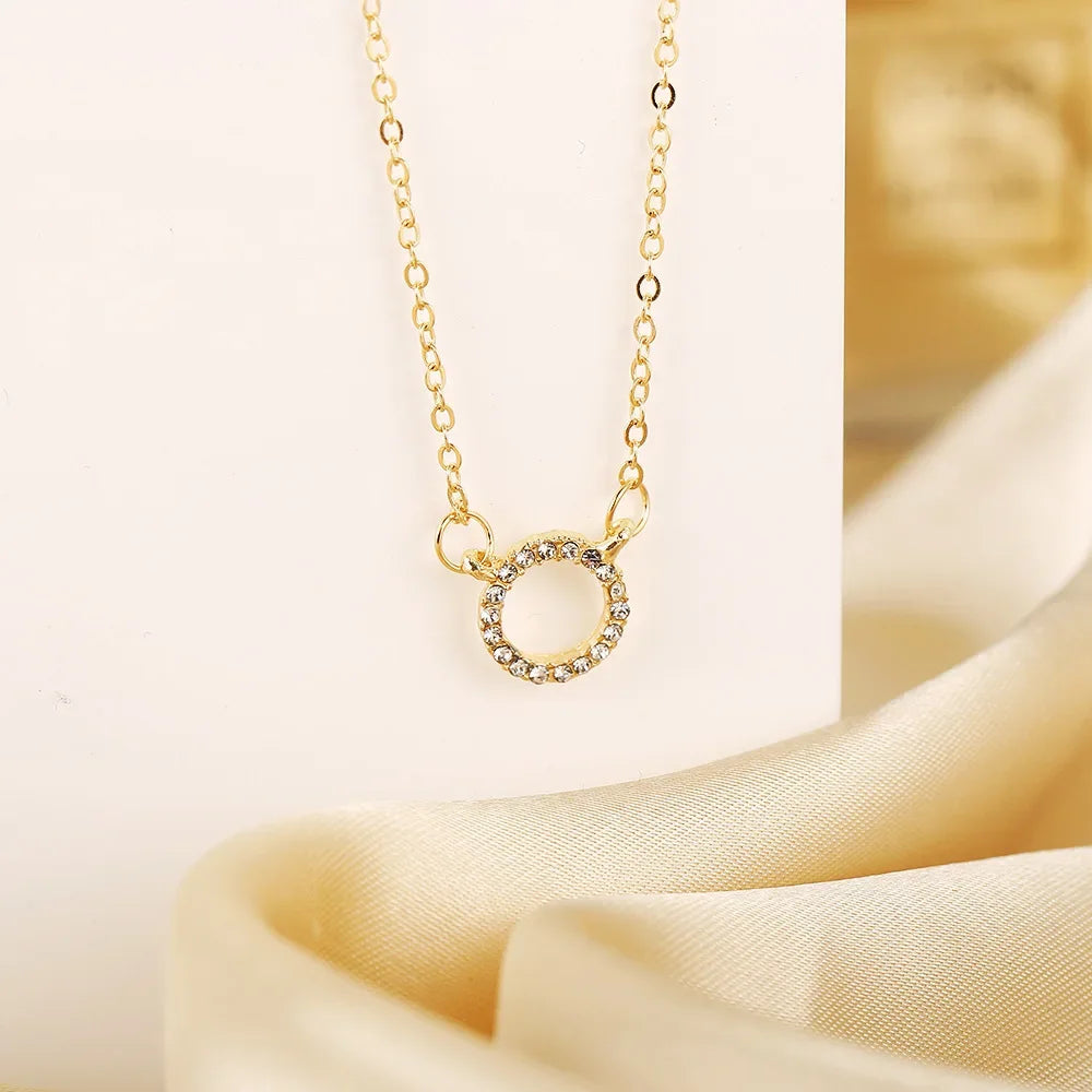 Collier Pendentif Cercle Cristal Élégant - Bijou Femme Tendance