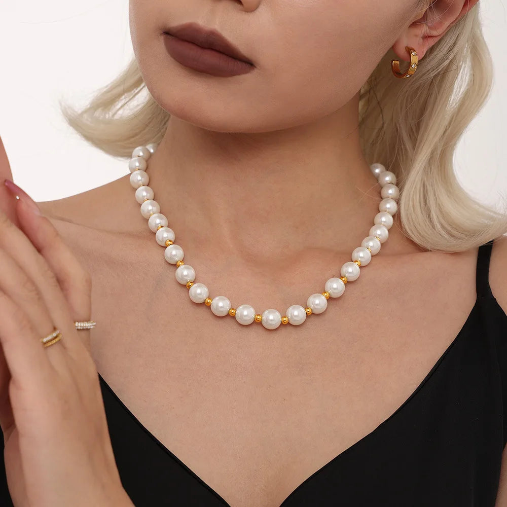 Collier Femme Chaîne Clavicule Inaltérable - Perles Coquillage Blanc 12mm Acier Inoxydable