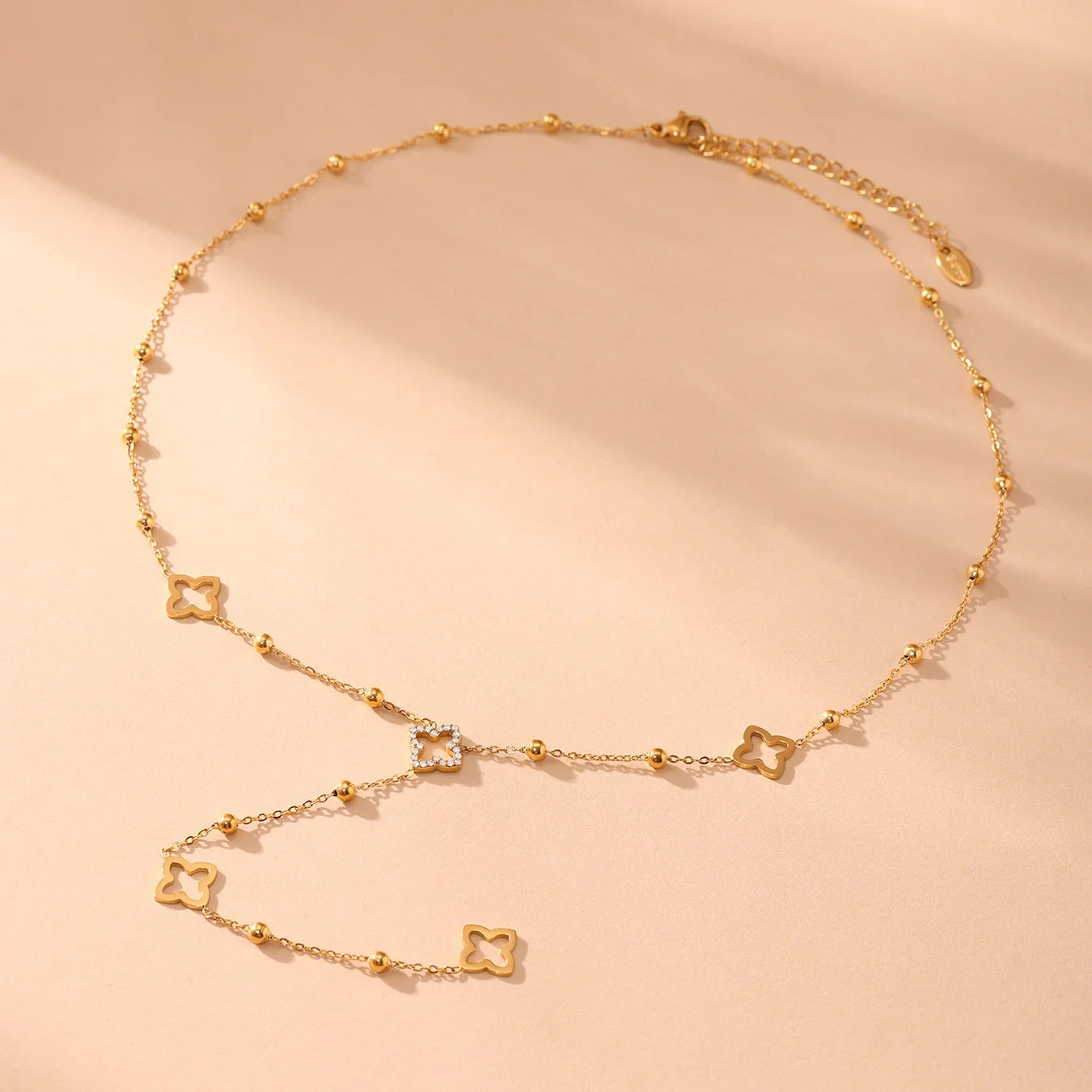 Collier Chaîne Longue Trèfle Porte-Bonheur Zircon Acier Inoxydable - Bijou Femme Élégant
