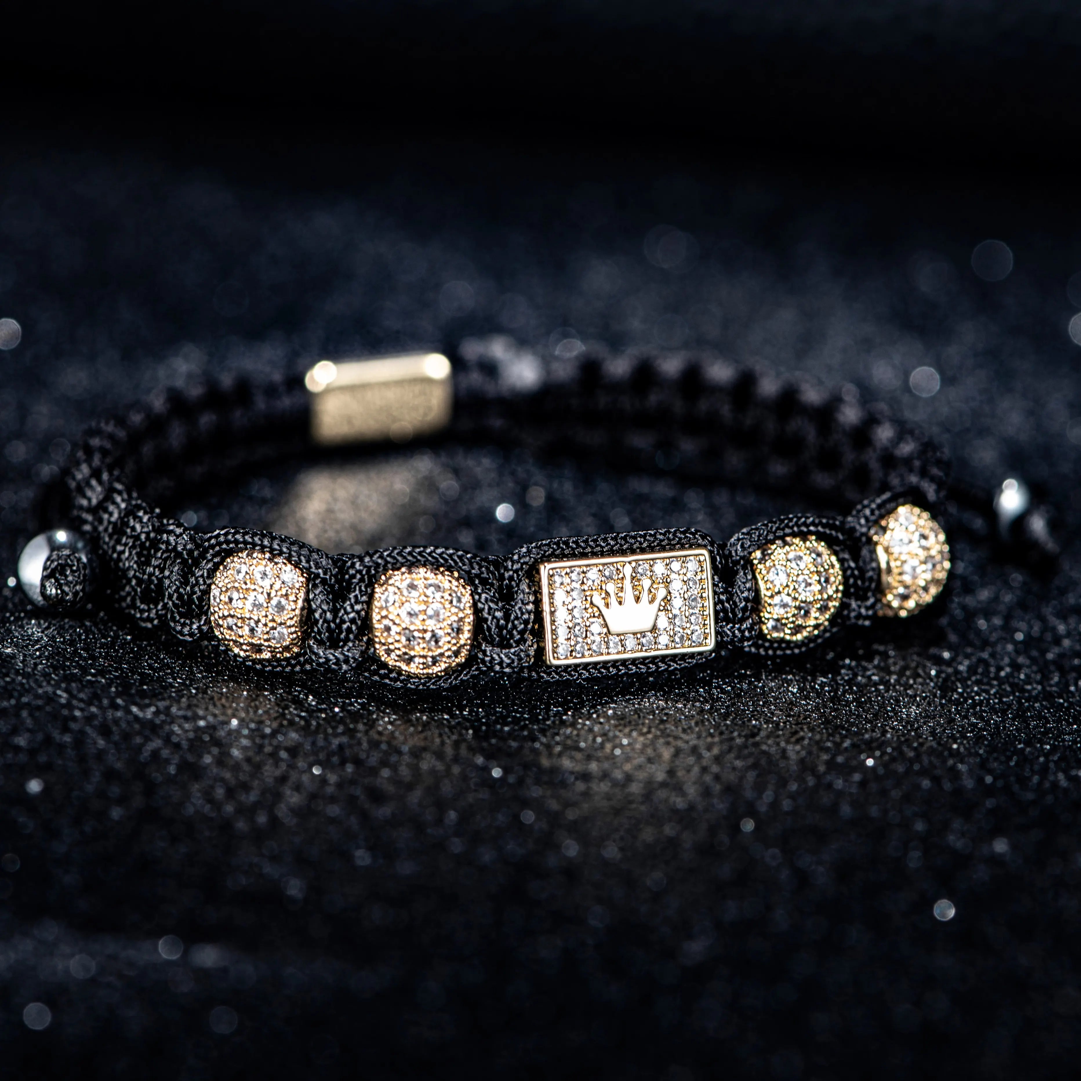 Bracelet Tressé Noir Ajustable Homme Design Couronne Zircones - Hip-Hop
