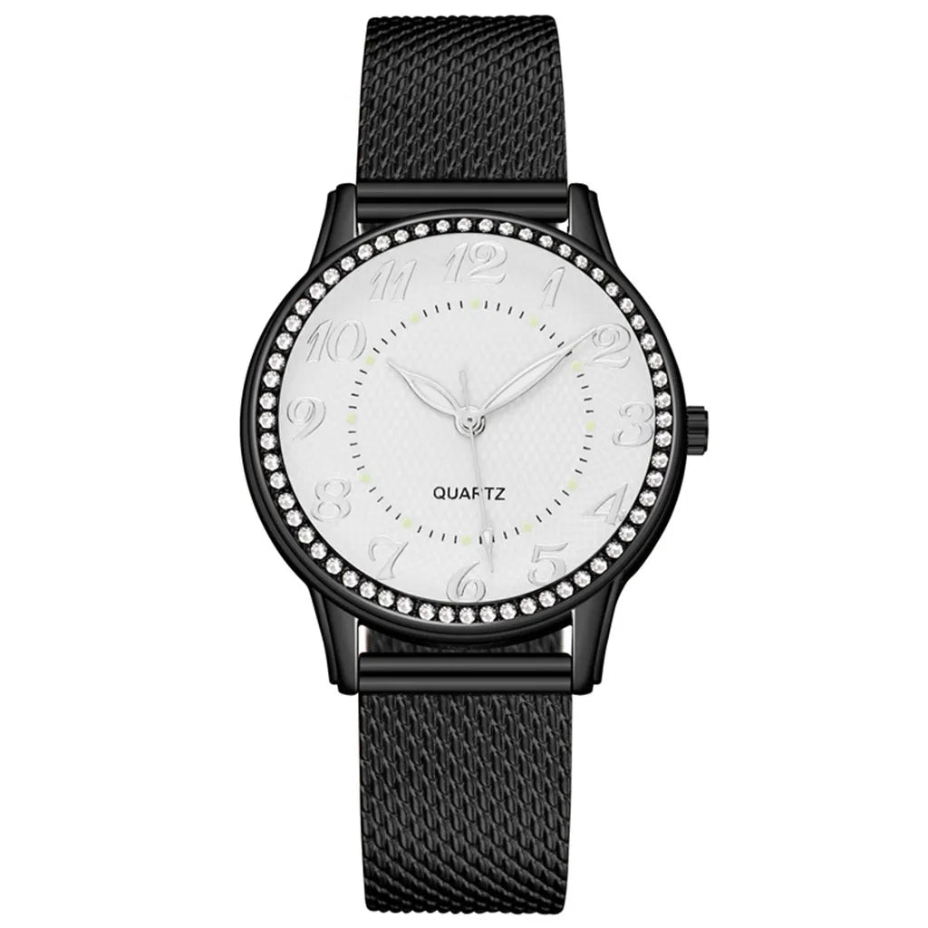MOONBIFFY - Montre Femme Luxe Or Strass - Design Tonneau - Cristal Saphir - Étanche 3 ATM