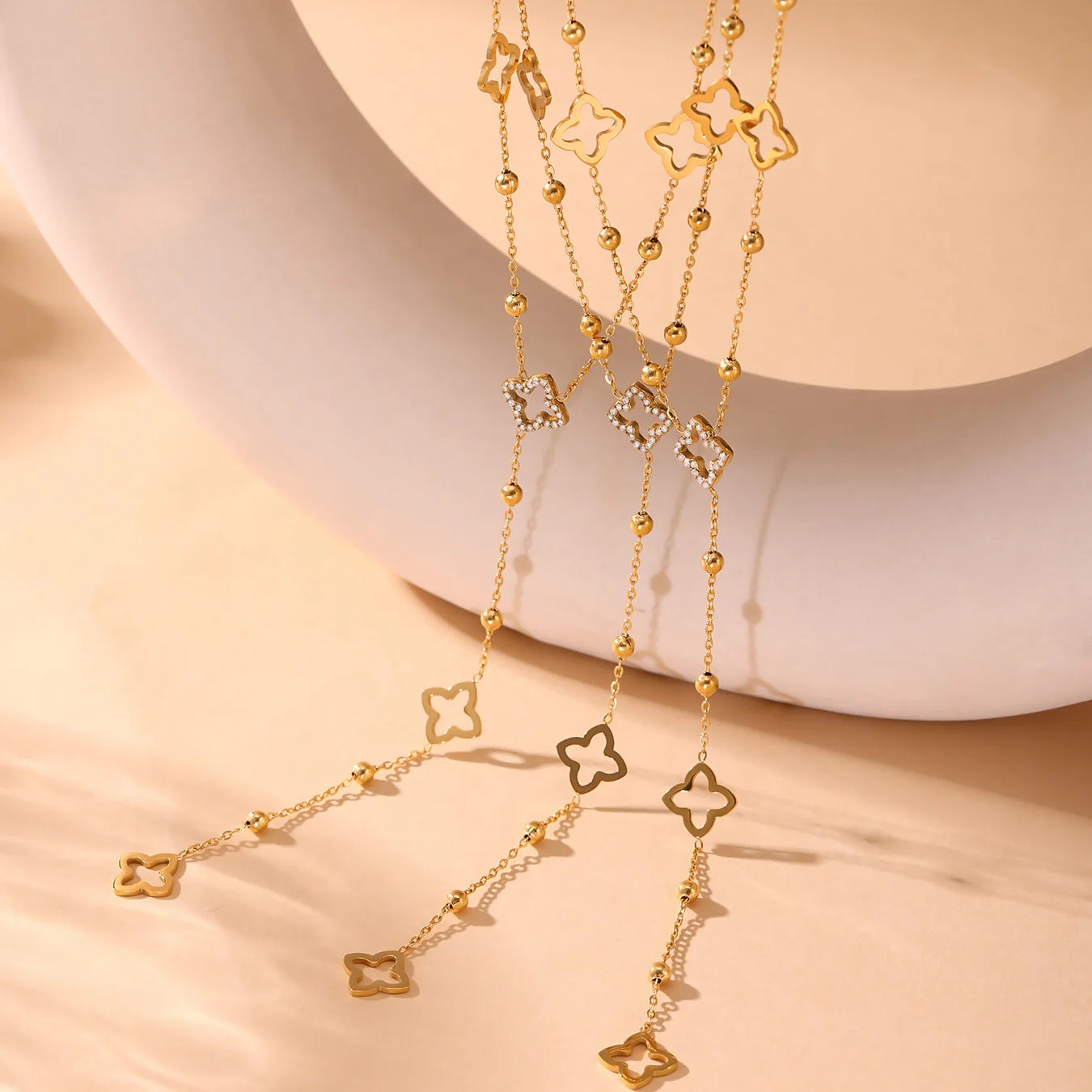 Collier Chaîne Longue Trèfle Porte-Bonheur Zircon Acier Inoxydable - Bijou Femme Élégant