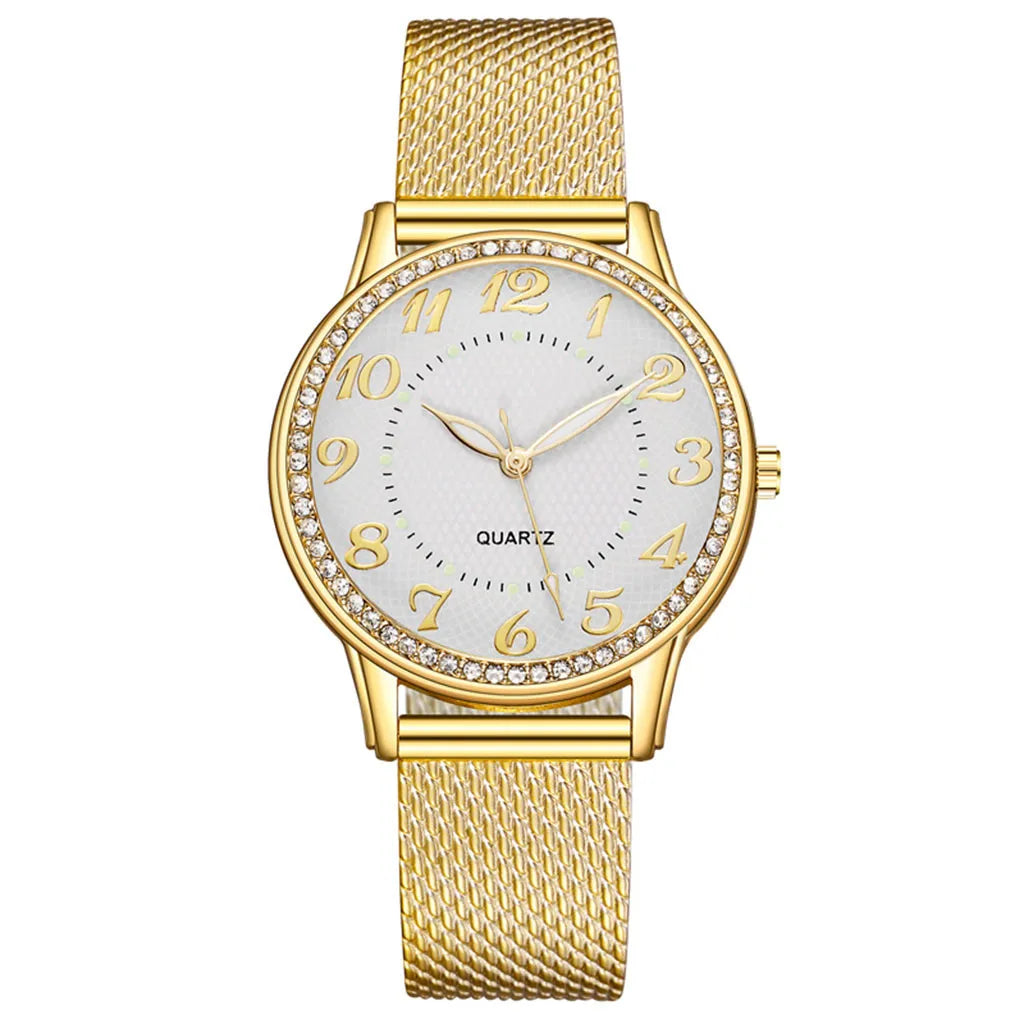 MOONBIFFY - Montre Femme Luxe Or Strass - Design Tonneau - Cristal Saphir - Étanche 3 ATM