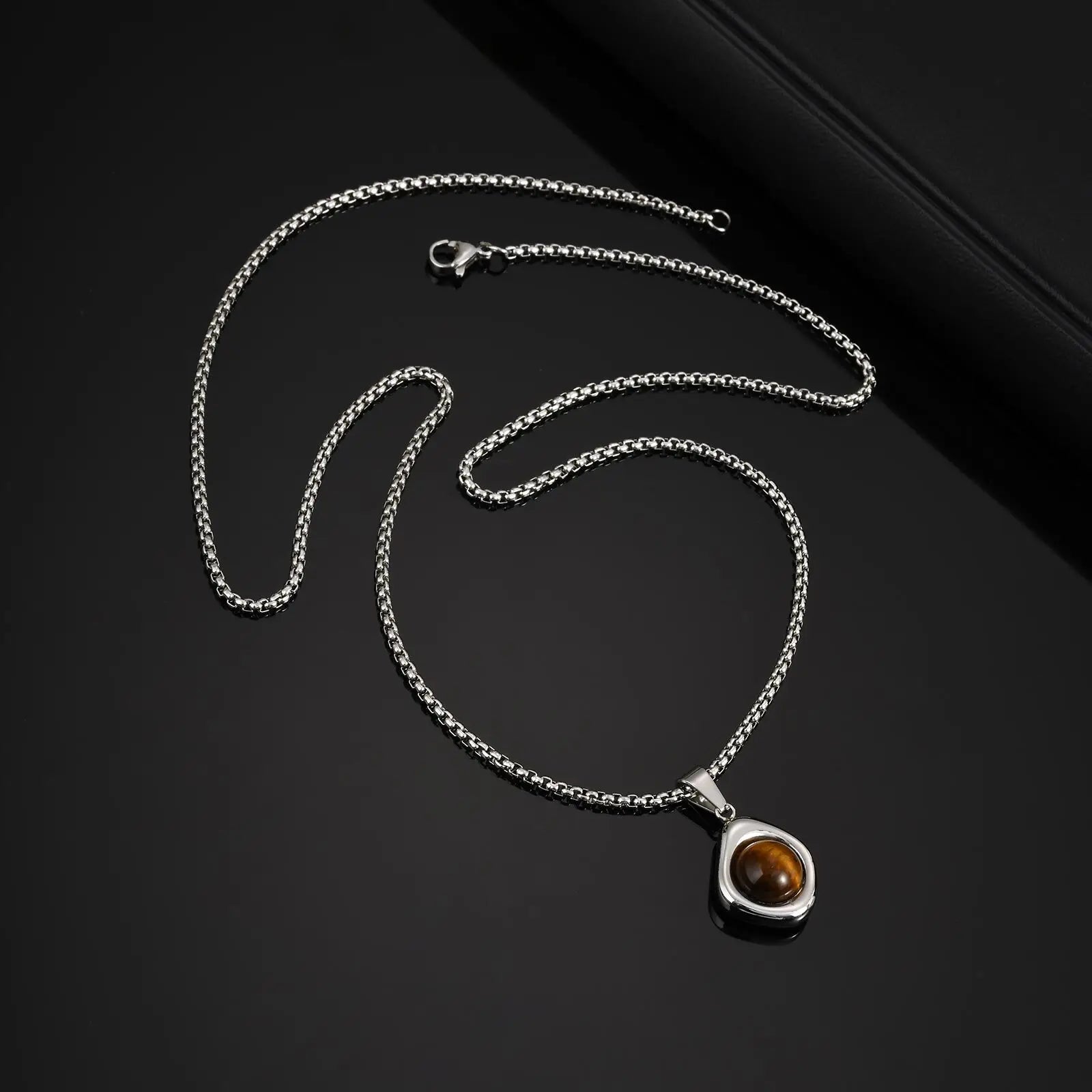 Collier Pendentif Pierre d'Œil de Tigre Homme - Acier Inoxydable Étanche Vintage