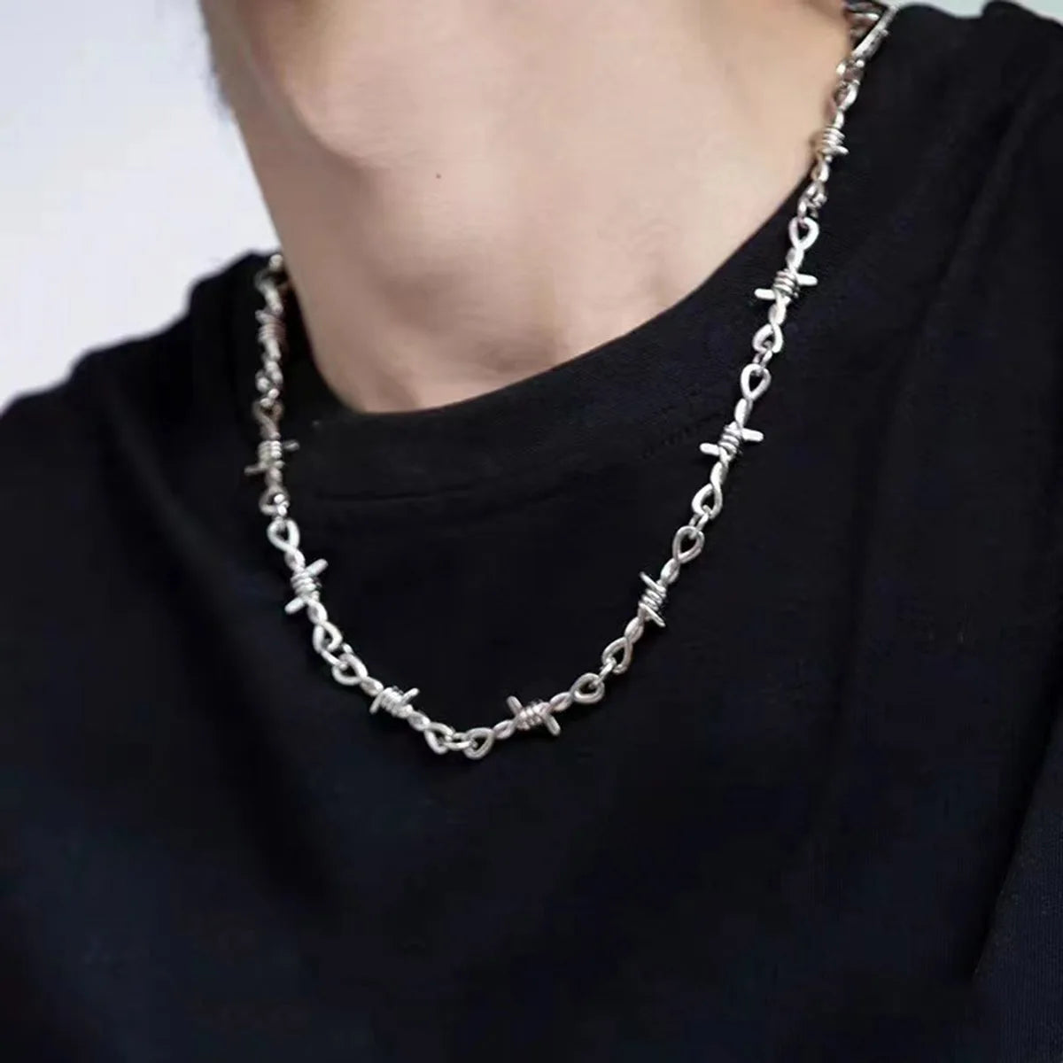 Collier Pendentif Double Croix Vintage - Bijou Unisexe Grunge