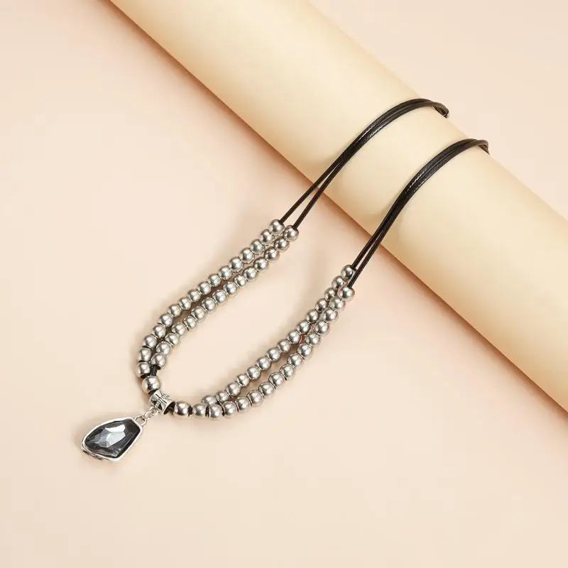 Nouveau Collier Ras-de-Cou à Double Rang de Perles Irrégulières - Cristal Gris Chaîne Métal