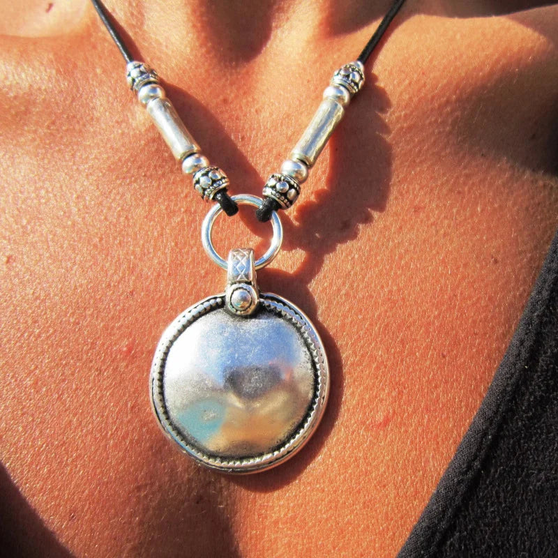 Collier Femme Bohème Cuir Pendentif Perles - Bijou Femme Vintage Fait Main