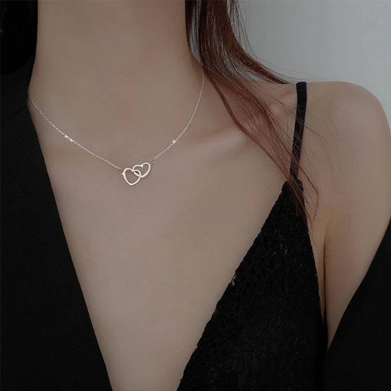 Collier Pendentif Double Cœur Minimaliste - Bijou Femme Tendance