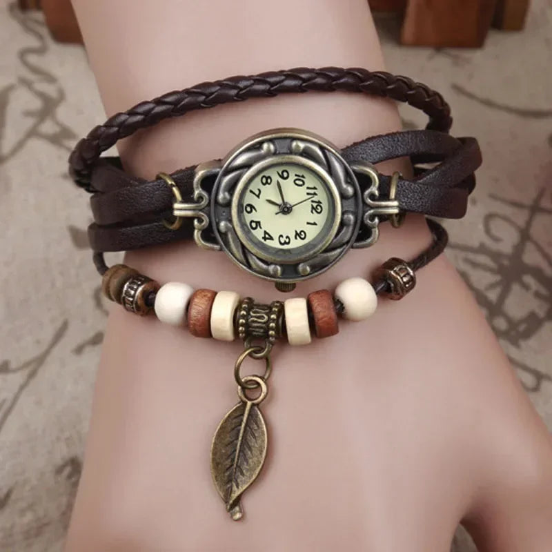 MOONBIFFY - Montre Bracelet Femme Vintage Cuir - Petit Cadran - Breloque Décorative - Style Bohème