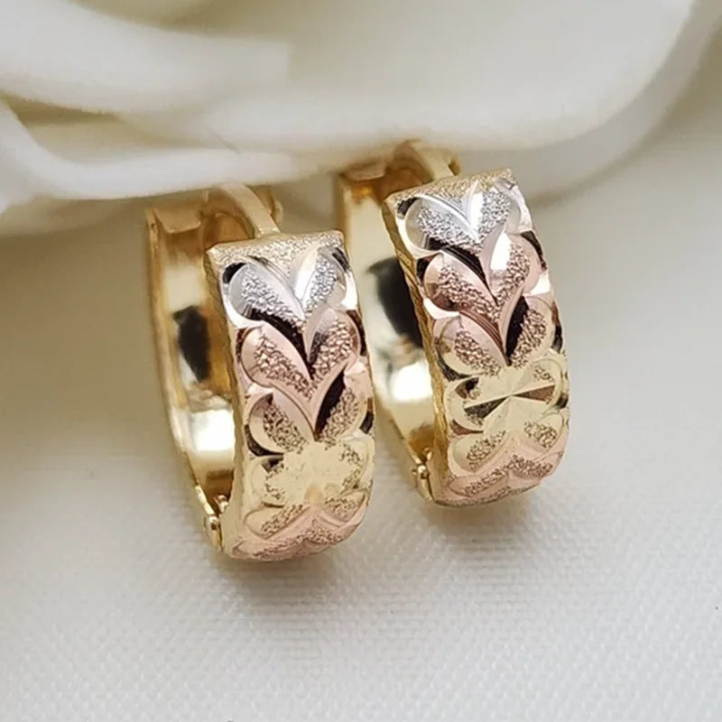 Boucles d'Oreilles Femmes Design Unique Ajourées Zircon - Bijou Femme Luxe