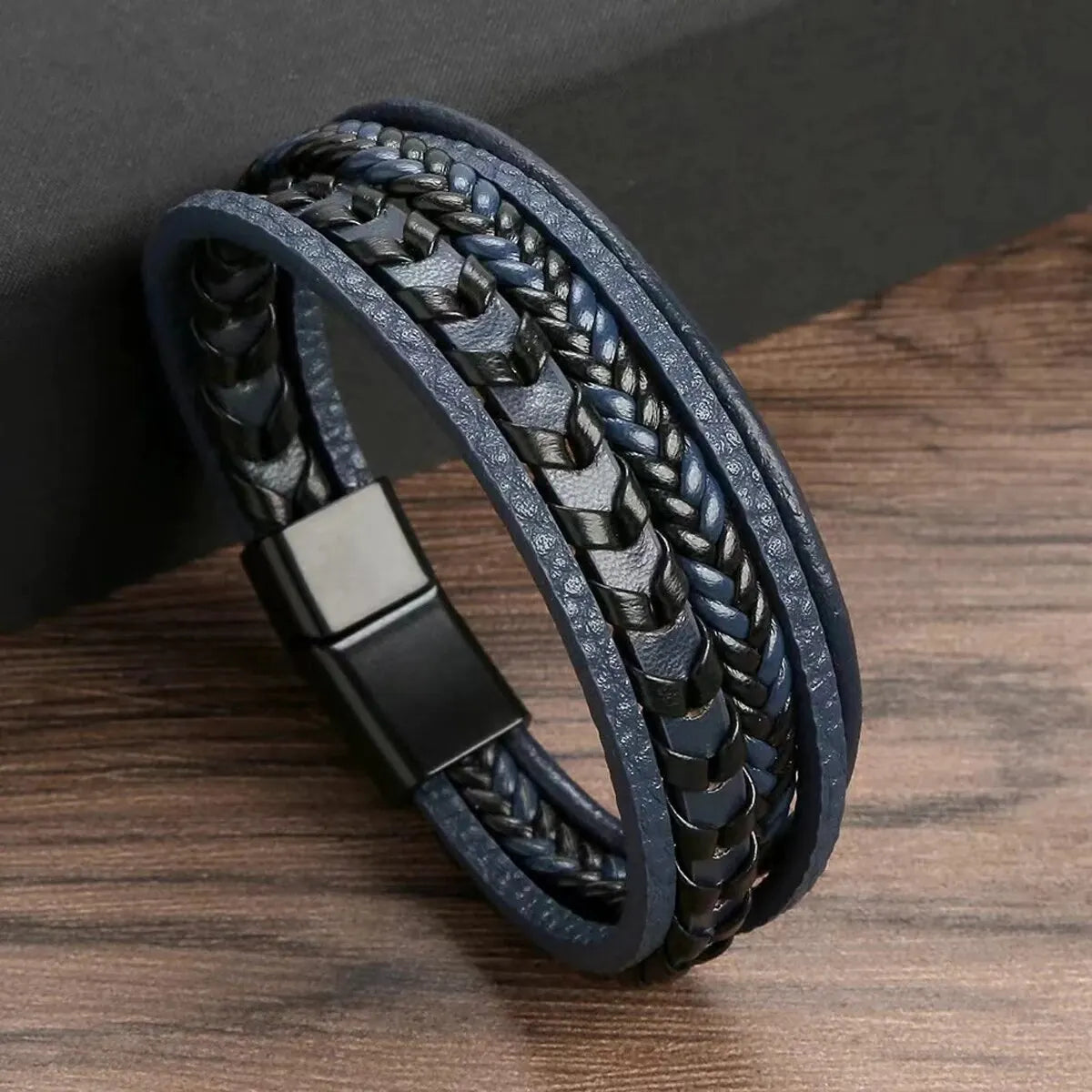 Bracelet Multicouche Vintage Corde Cuir Tressé Boucle Magnétique Homme