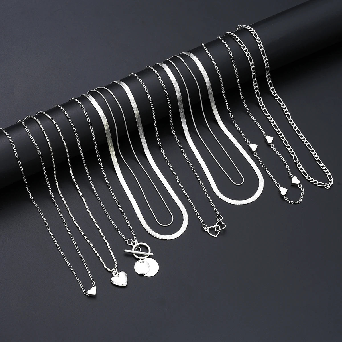 Ensemble 10 Colliers Pendentifs Empilables Femme - Cœur Multi-Rangs Tendance