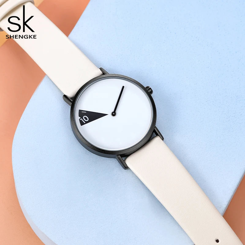 MOONBIFFY - Montre Femme Créative Minimaliste - Bracelet Cuir - Étanche 3 ATM - Mouvement Japonais