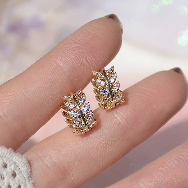Boucles d'Oreilles Femmes Design Unique Ajourées Zircon - Bijou Femme Luxe