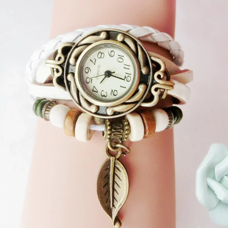 MOONBIFFY - Montre Bracelet Femme Vintage Cuir - Petit Cadran - Breloque Décorative - Style Bohème