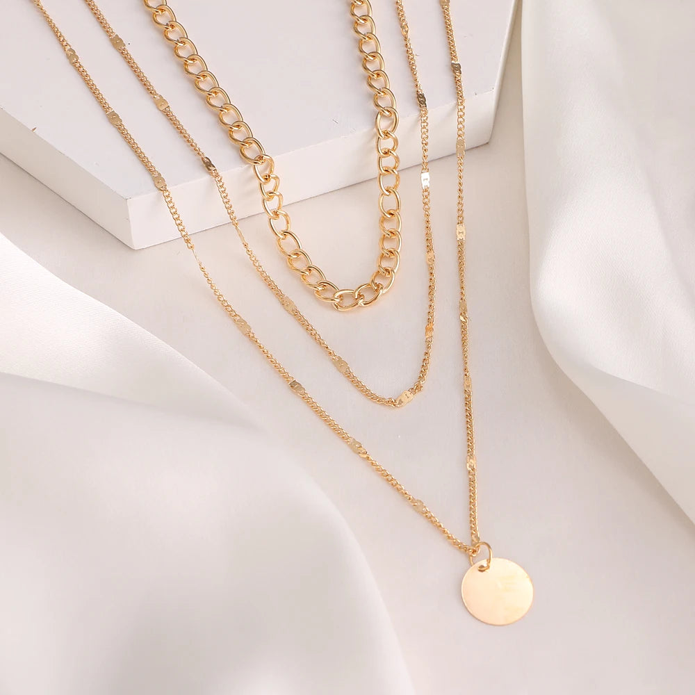 Collier Multi-Rangs Pendentif Pièces Vintage Bohème - Bijou Femme Doré